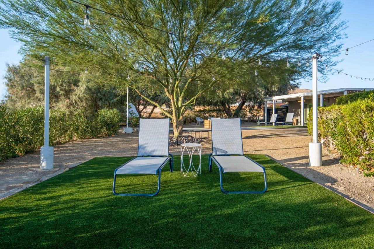 Desert Hot Springs Inn ภายนอก รูปภาพ